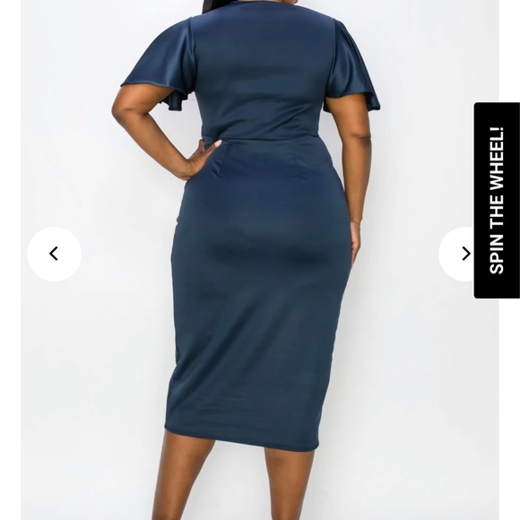 LIVD Plus sized dress - Picture 2 of 2